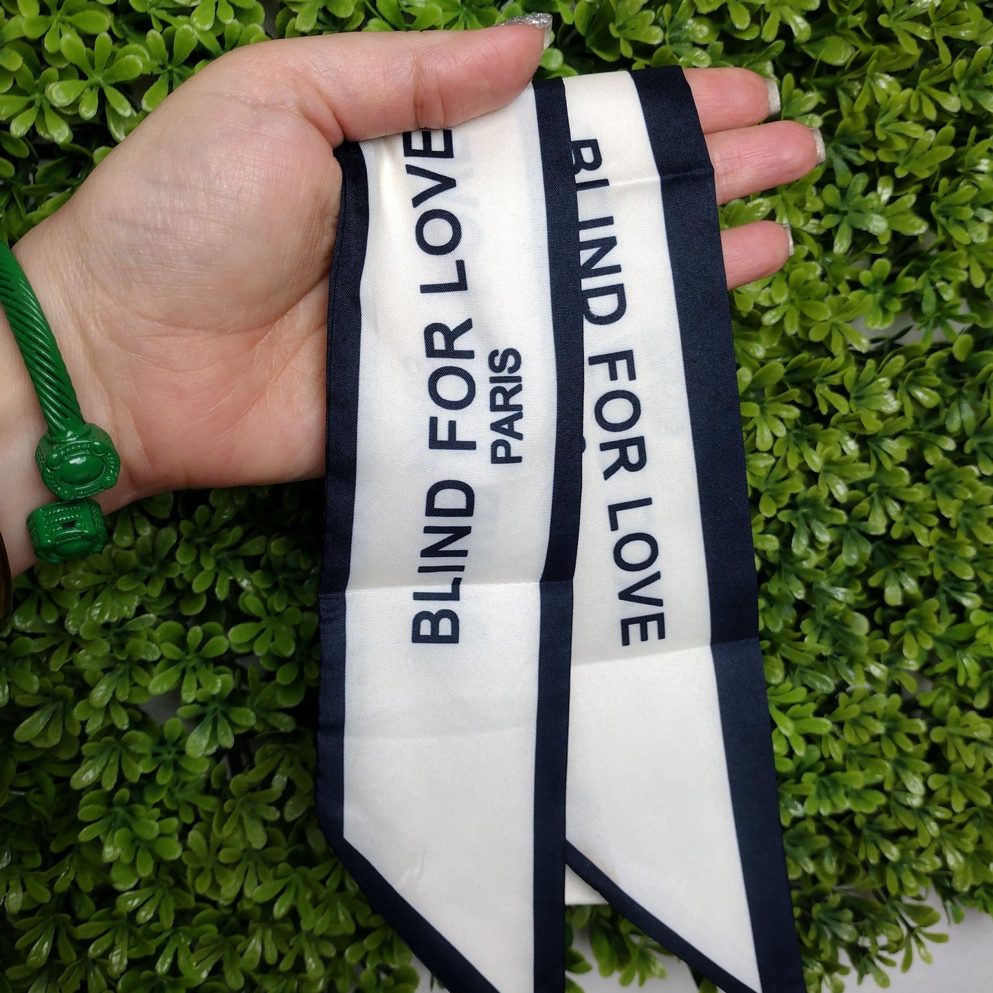 Diadema/ Banda Love
