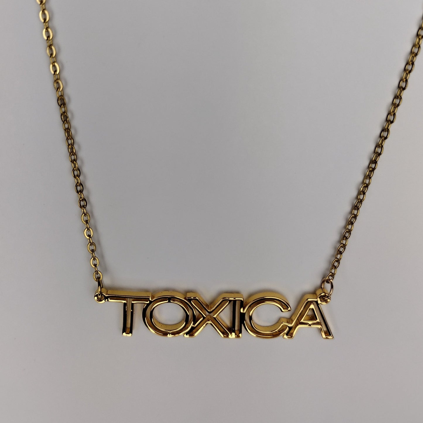 Collar Toxica